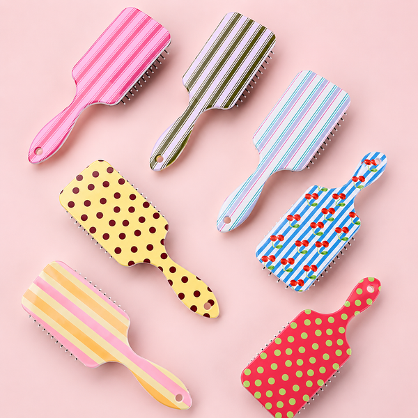 JOSSLYN by wall to wall - LARGE DETANGLE PADDLE HAIR BRUSH COMB | 40HC100