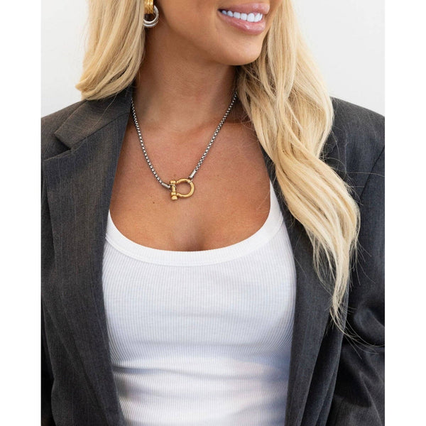 CHANSUTTPEARLS - LOCKET NECKLACE