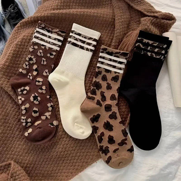 JOSSLYN by wall to wall - WOMAN ANIMAL LEOPARD HALF CREW THROWBACK SOCKS | 40S02071