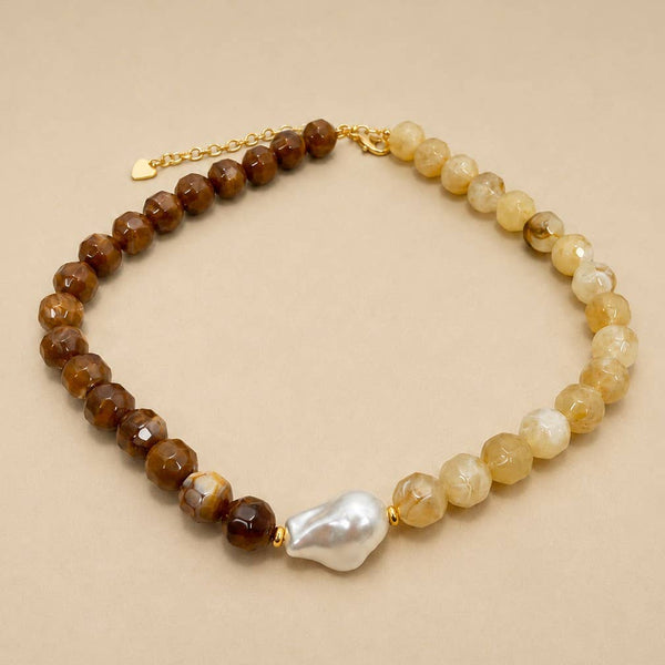 JOSSLYN by wall to wall - Two-Tone Faceted Natural Stone & Pearl Necklace | 40NK9770