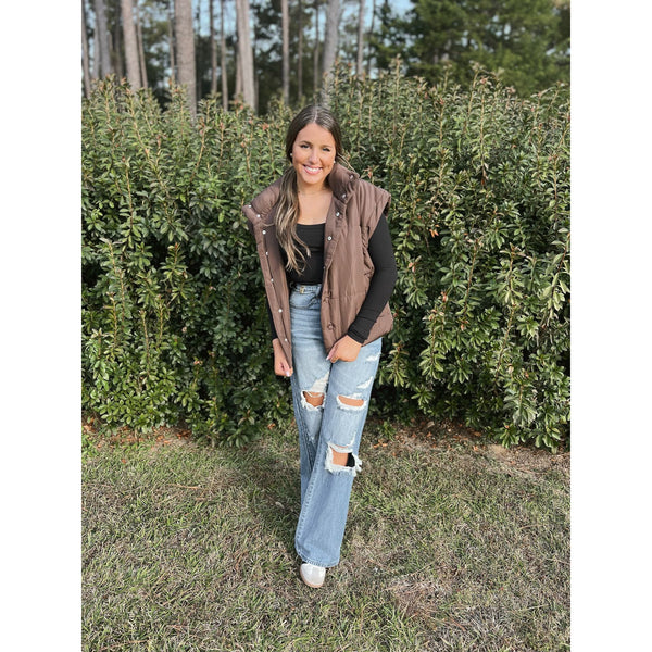 Oversized Snap Button Puffer Vest