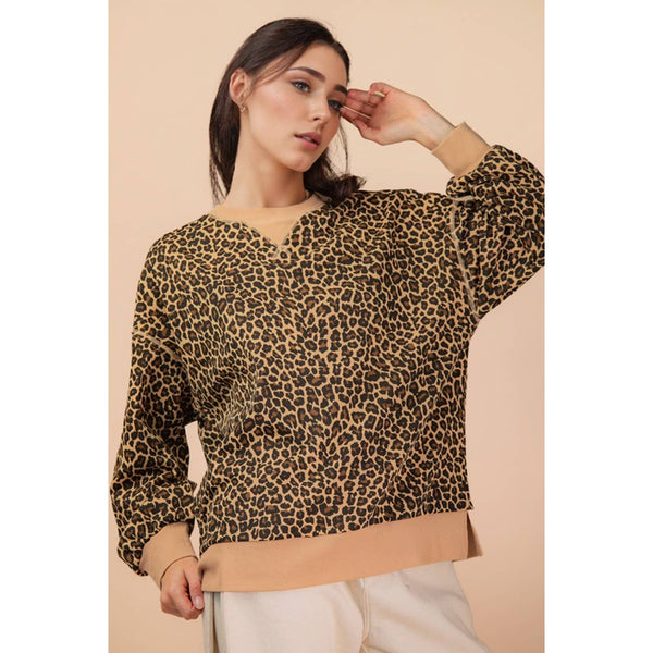 Leopard Printed Knit Casual Top