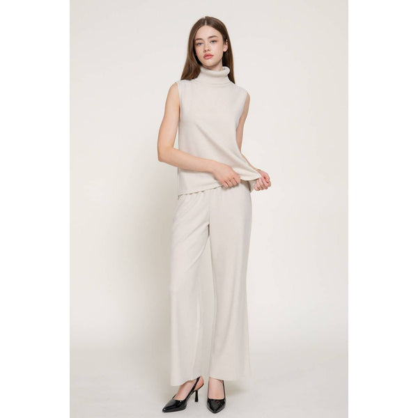 Active Sleeveless Turtle Neck Soft Knit Top