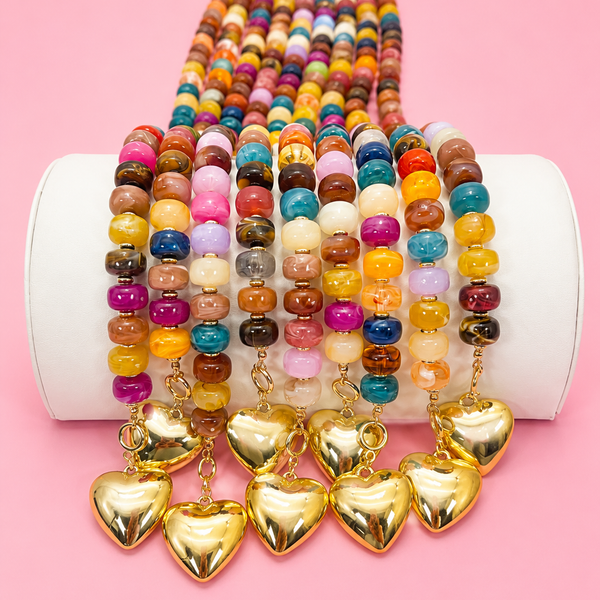 JOSSLYN by wall to wall - MULTI BEADED HEART CHARM TOGGLE NECKLACE | 40NK9700