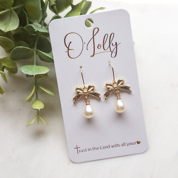 O’Lolly Jewelry - Gold Bow w/Teardrop Pearl Earrings “Emmy”