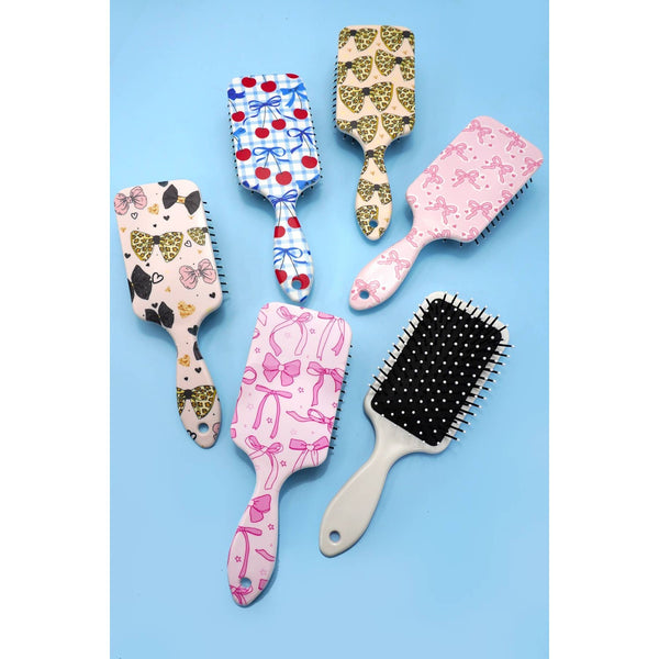 JOSSLYN by wall to wall - LARGE DETANGLE PADDLE HAIR BRUSH COMB | 40HC100