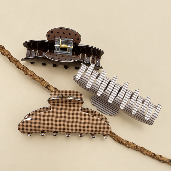 JOSSLYN by wall to wall - JUMBO STRIPE PLAID OVAL HAIR CLAW CLIPS | 40H1020