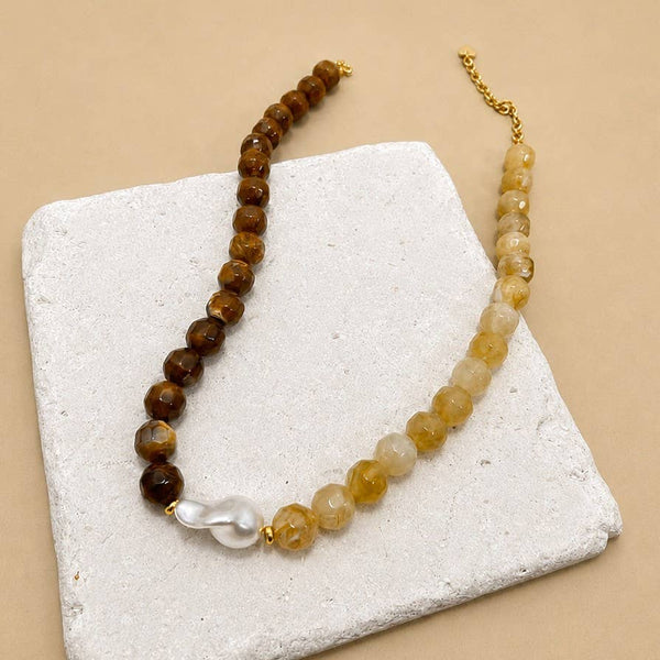JOSSLYN by wall to wall - Two-Tone Faceted Natural Stone & Pearl Necklace | 40NK9770