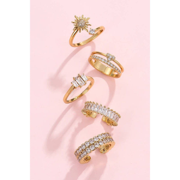 JOSSLYN by wall to wall - Baguette rhinestone cocktail eternity band Ring | 40R143