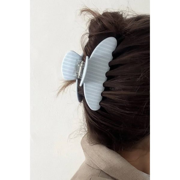 JOSSLYN by wall to wall - JUMBO STRIPE PLAID OVAL HAIR CLAW CLIPS | 40H1020
