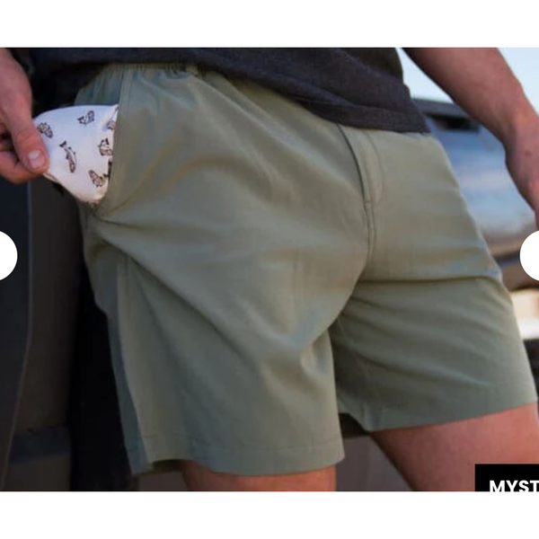 Burlebo Everyday Short - Light Sage - Fish Toss Pocket