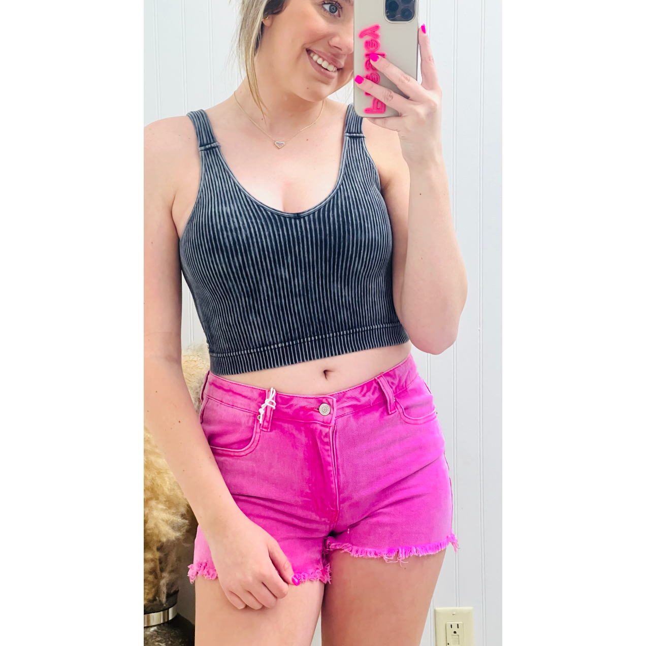 Acid Washed Frayed Cutoff Hem Shorts