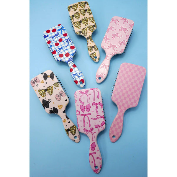 JOSSLYN by wall to wall - LARGE DETANGLE PADDLE HAIR BRUSH COMB | 40HC100