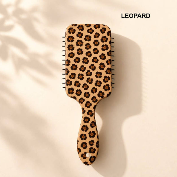 JOSSLYN by wall to wall - LARGE DETANGLE PADDLE HAIR BRUSH COMB | 40HC100