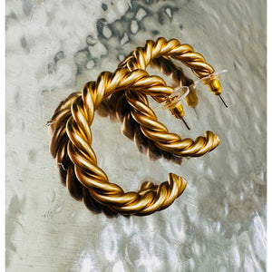 Twisted Gold .75" Hoop Earrings